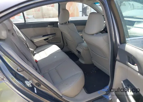 2010 Honda Accord 2.4 Ex-L z USA, uszkodzony, nr VIN 1HGCP2F8XAA167321